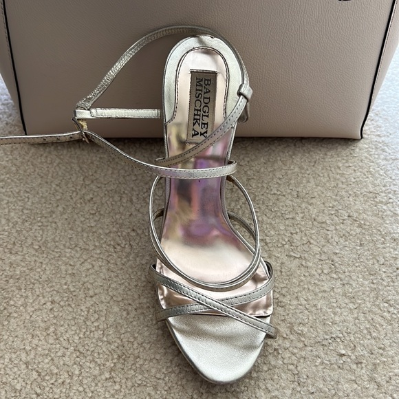 Platinum Badgley Mischka strapped heels - Picture 3 of 5